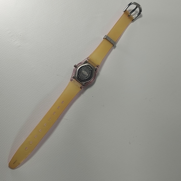 Cardinal Girls Pink Waterproof Analog Wrist Watch, New Battery - Picture 6 of 8